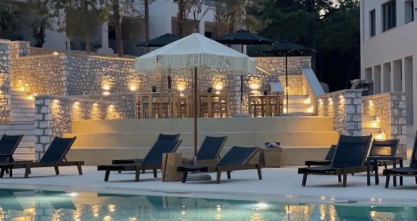 Mythical Coast Hotel