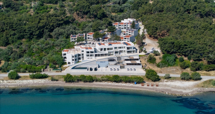 Mythical Coast Hotel