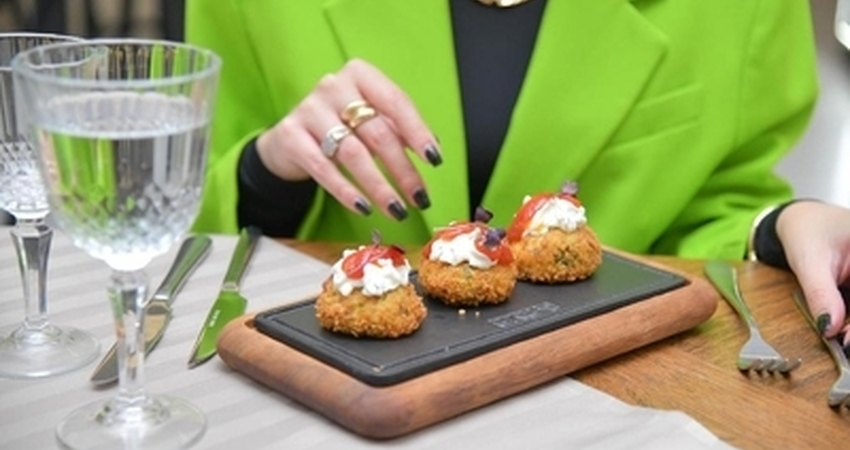 MİDİLLİ HER CUMA ÇIKIŞLI 3 GÜN 2 GECE 5 YILDIZLI MYTHİCAL COAST HOTEL