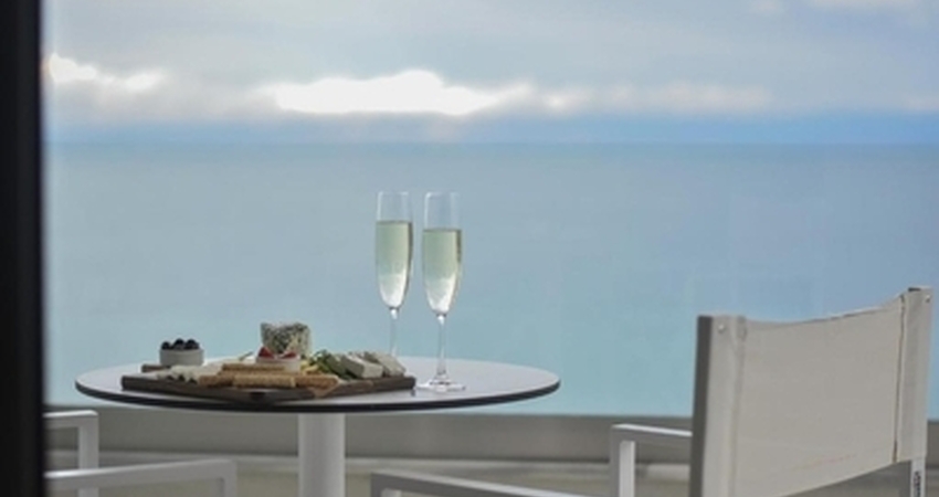 MİDİLLİ HER CUMA ÇIKIŞLI 3 GÜN 2 GECE 5 YILDIZLI MYTHİCAL COAST HOTEL