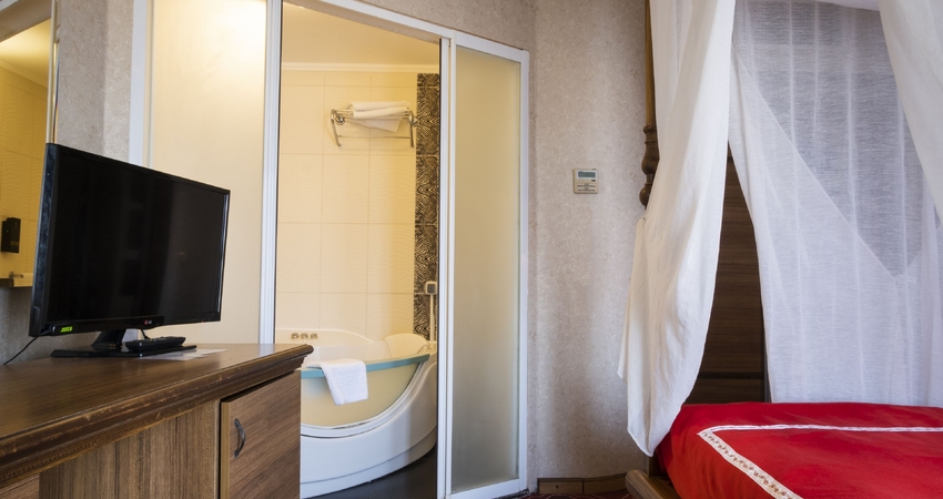 LİDYA SARDES OTEL SALİHLİ