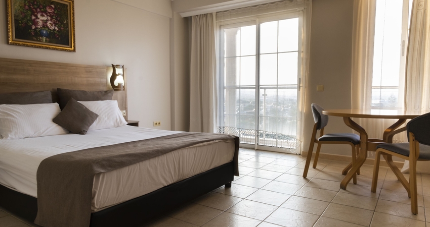 LİDYA SARDES OTEL SALİHLİ