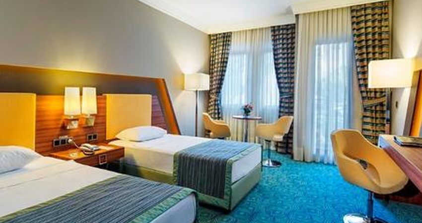 PAMUKKALE TURU YARIYIL TATİLİNE ÖZEL