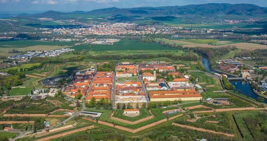 UÇAKLI BÜYÜK ORTA AVRUPA TURU VE HALLSTATT TURU