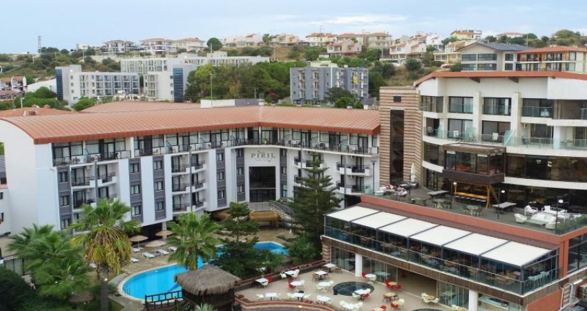 SEVGİLİLER GÜNÜ ÇEŞME PIRIL OTEL