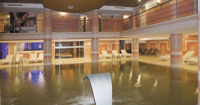 SEVGİLİLER GÜNÜ ÇEŞME PIRIL OTEL