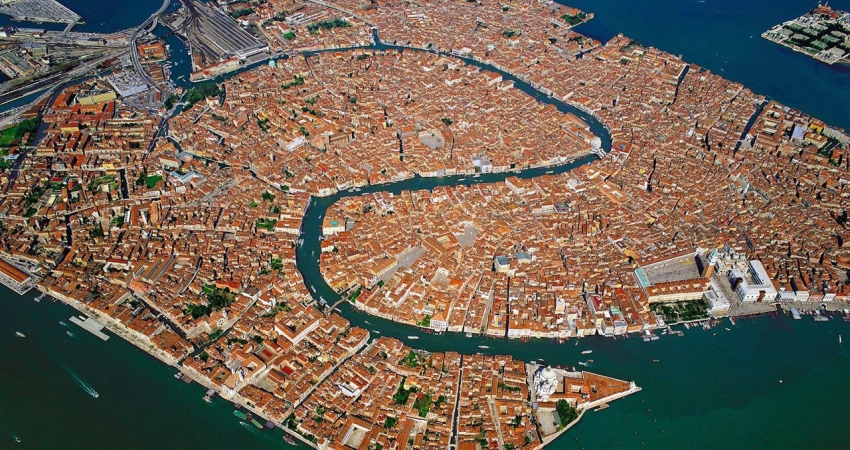 UÇAKLA BÜYÜK İTALYA VE GÖLLER BÖLGESİ TURU