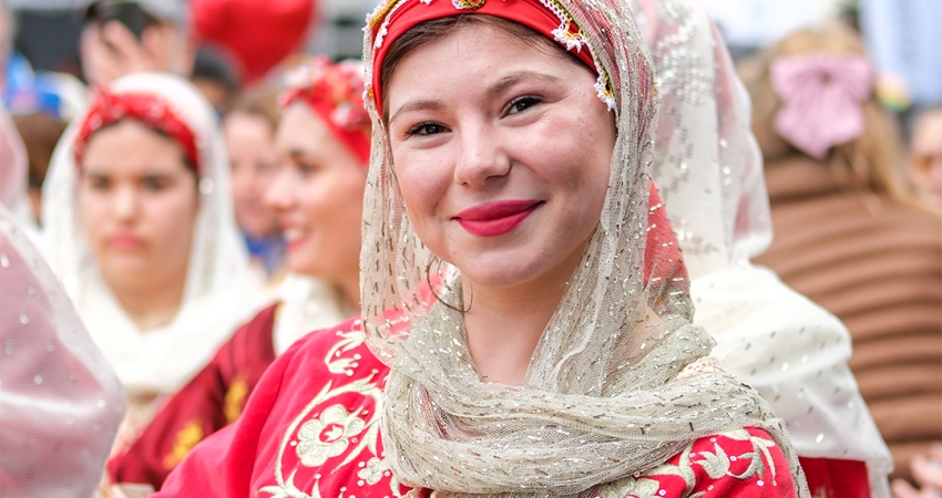 GÜNÜBİRLİK BODRUM ACI OT FESTİVALİ 