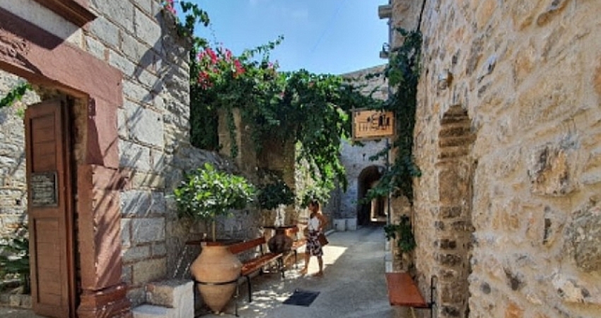 SAKIZ ADASI 2 GÜN 1 GECE 